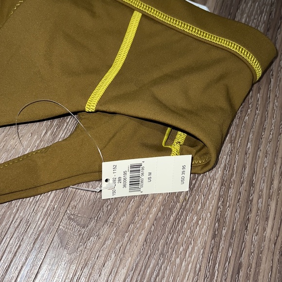 Aerie thick sport bra (leggings posted in closet - Picture 5 of 5